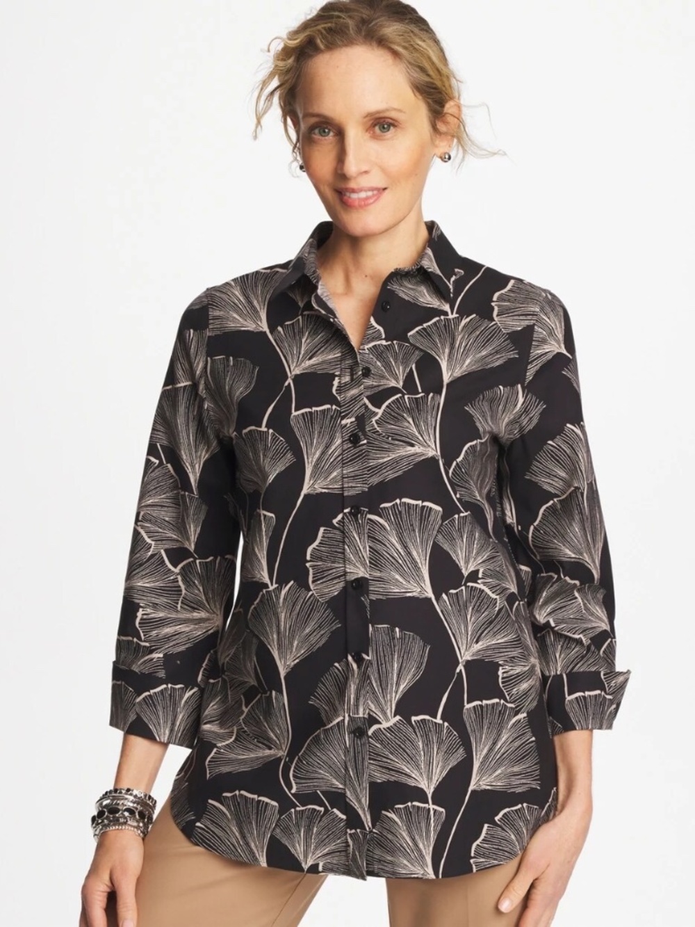 Chico's No Iron Stretch Ginkgo Glory Shirt Black Size 1 M